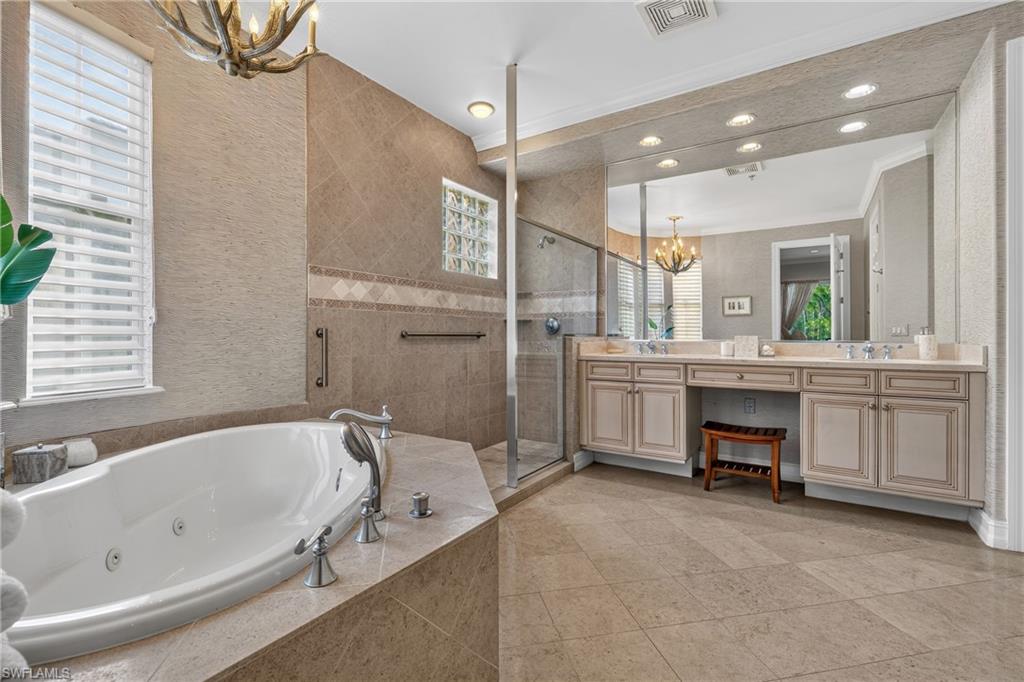 2805 Tiburon BLVD E 102 photo 14