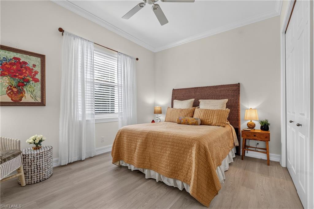 2805 Tiburon BLVD E 102 photo 15