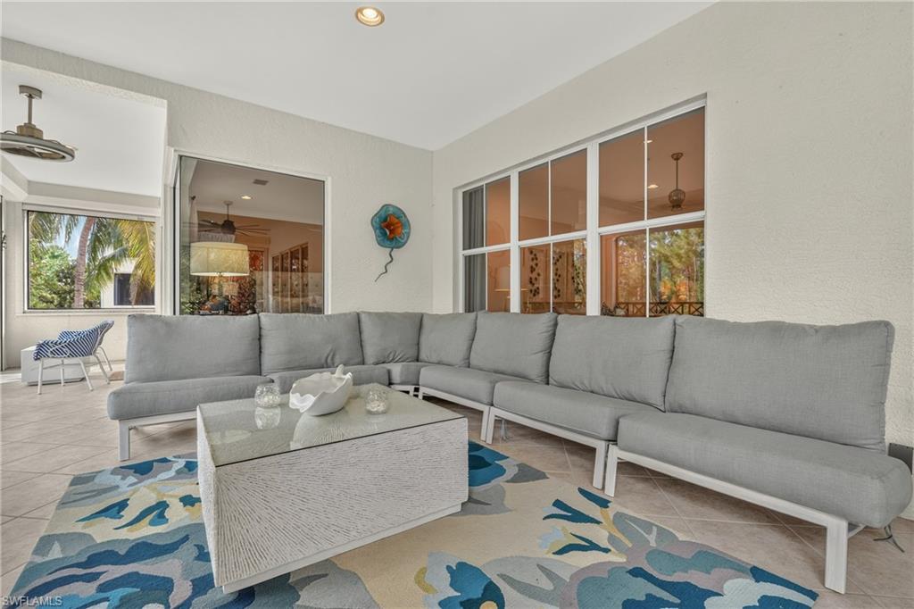2805 Tiburon BLVD E 102 photo 19