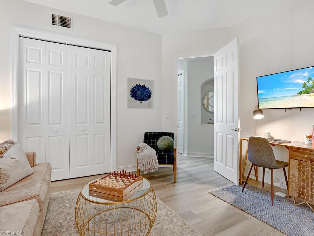 2847 Tiburon BLVD E 8-101 photo 27