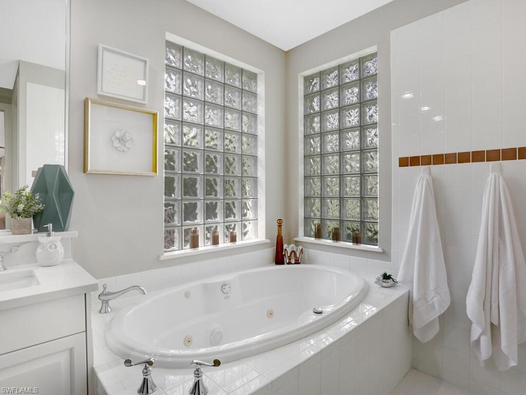 2847 Tiburon BLVD E 8-101 photo 20