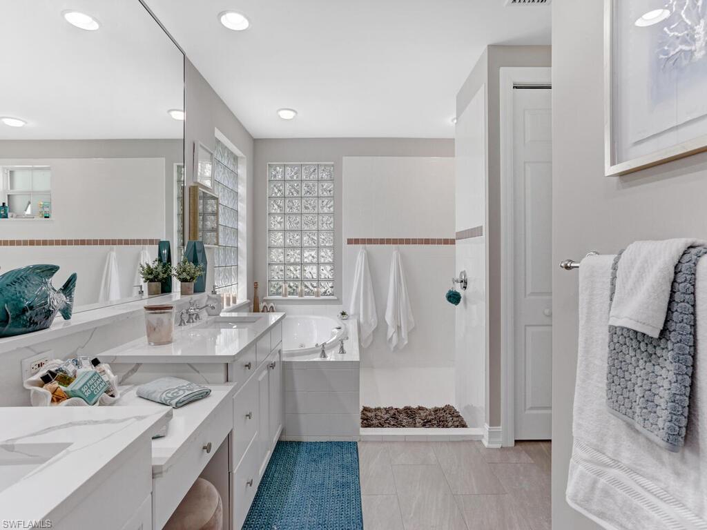 2847 Tiburon BLVD E 8-101 photo 19