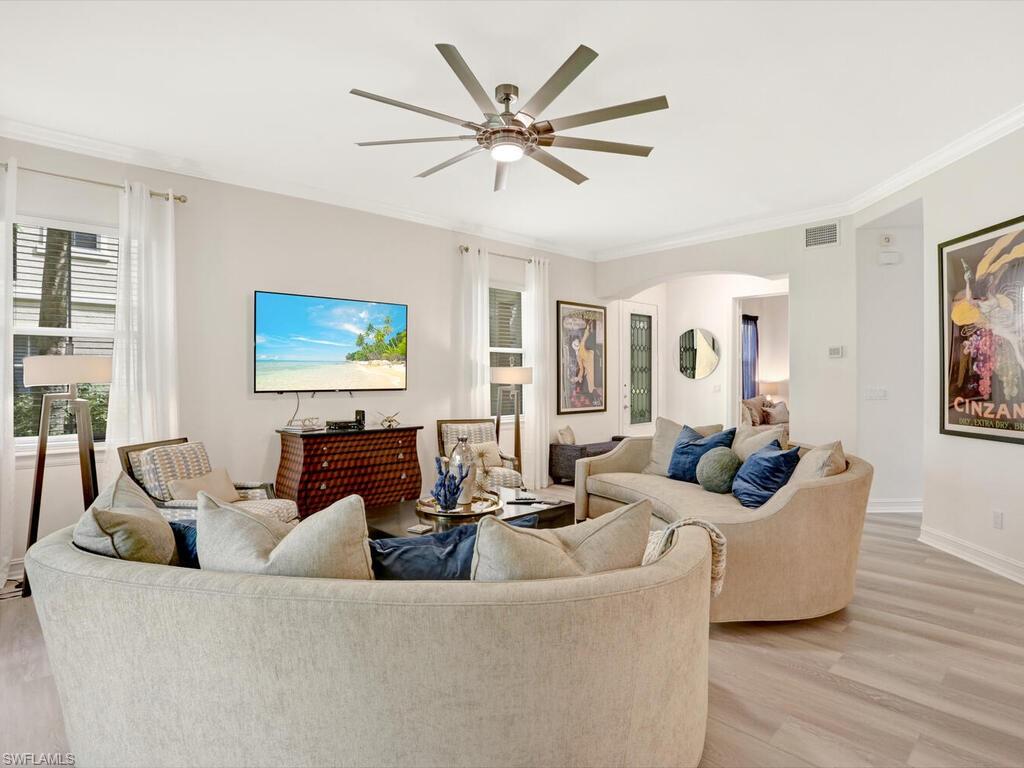 2847 Tiburon BLVD E 8-101 photo 8