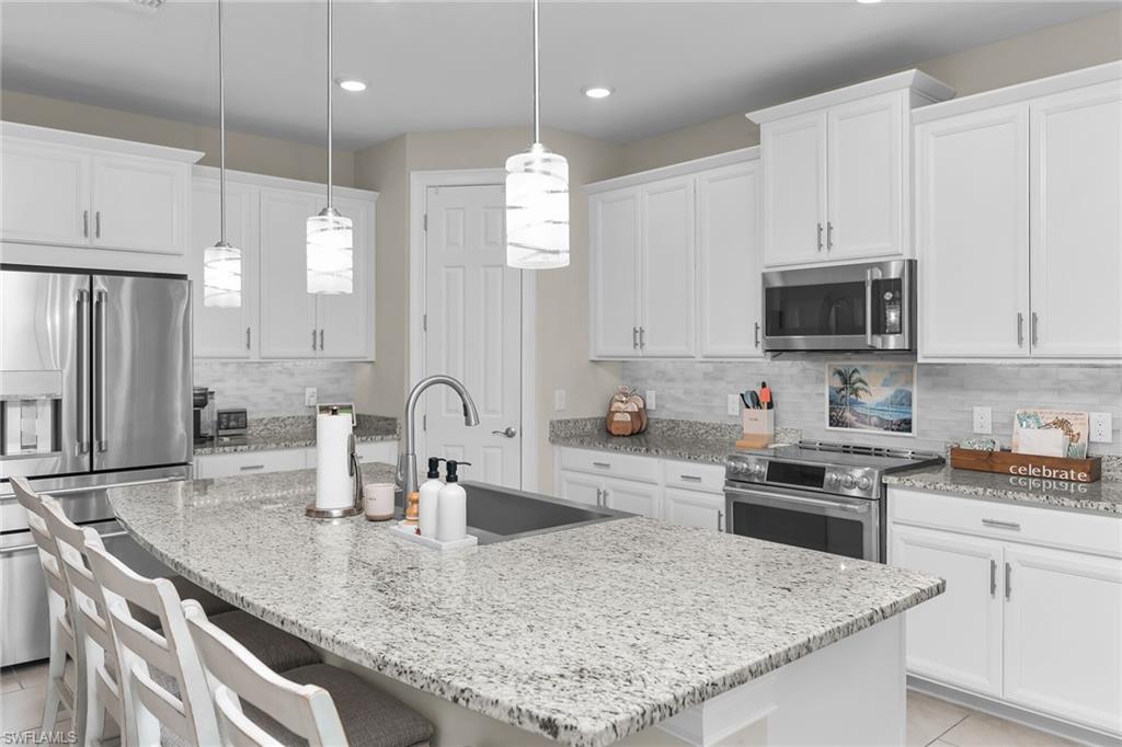 18709 Lake Hammock DR photo 9