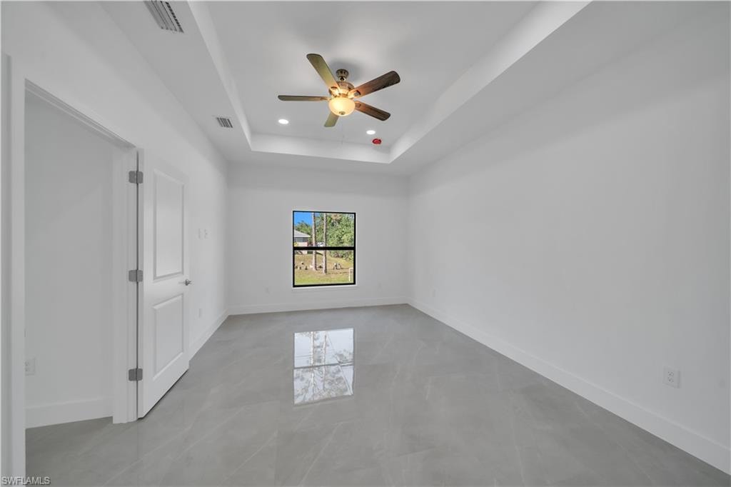 302 Palisades AVE photo 6
