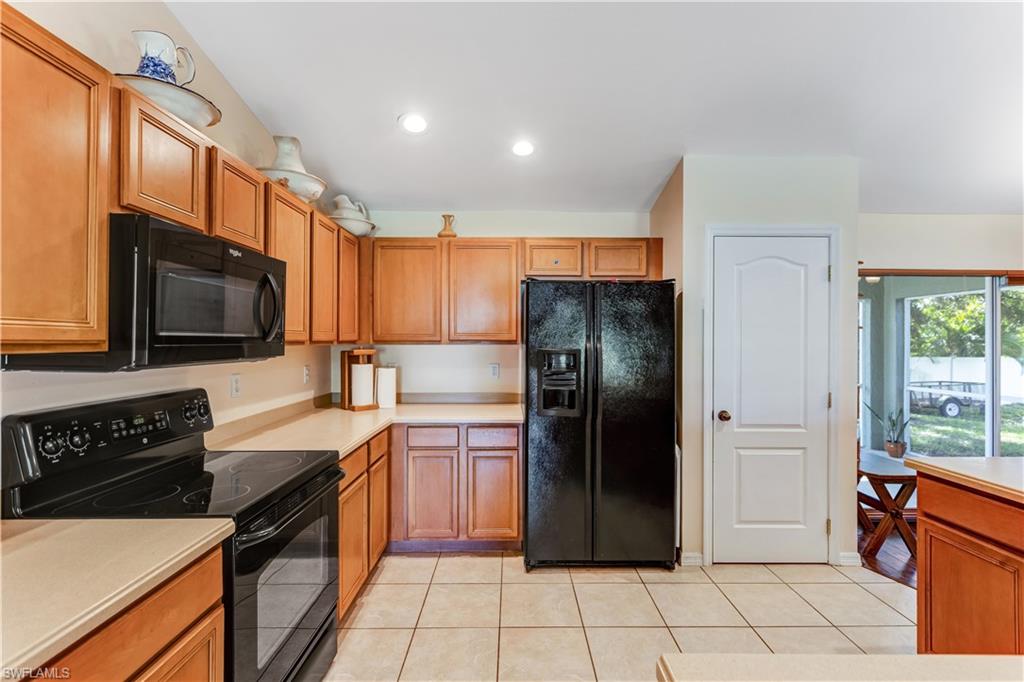 3525 NE 18th AVE photo 6