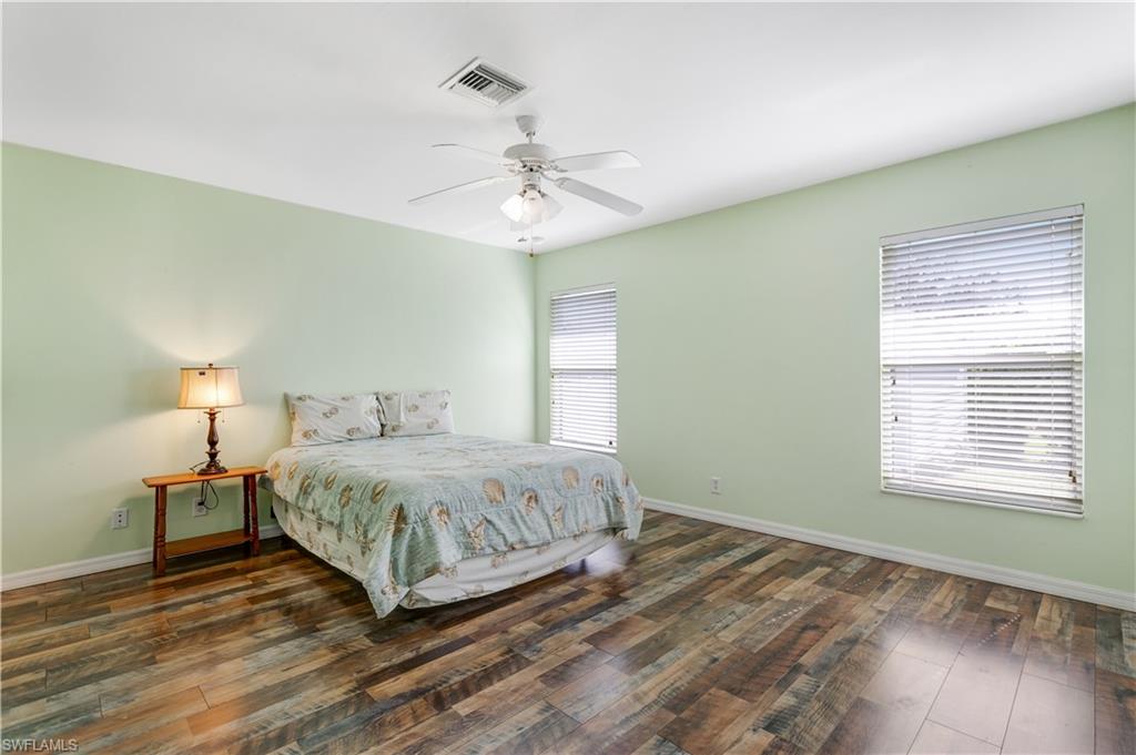 Large Main Bedroom
