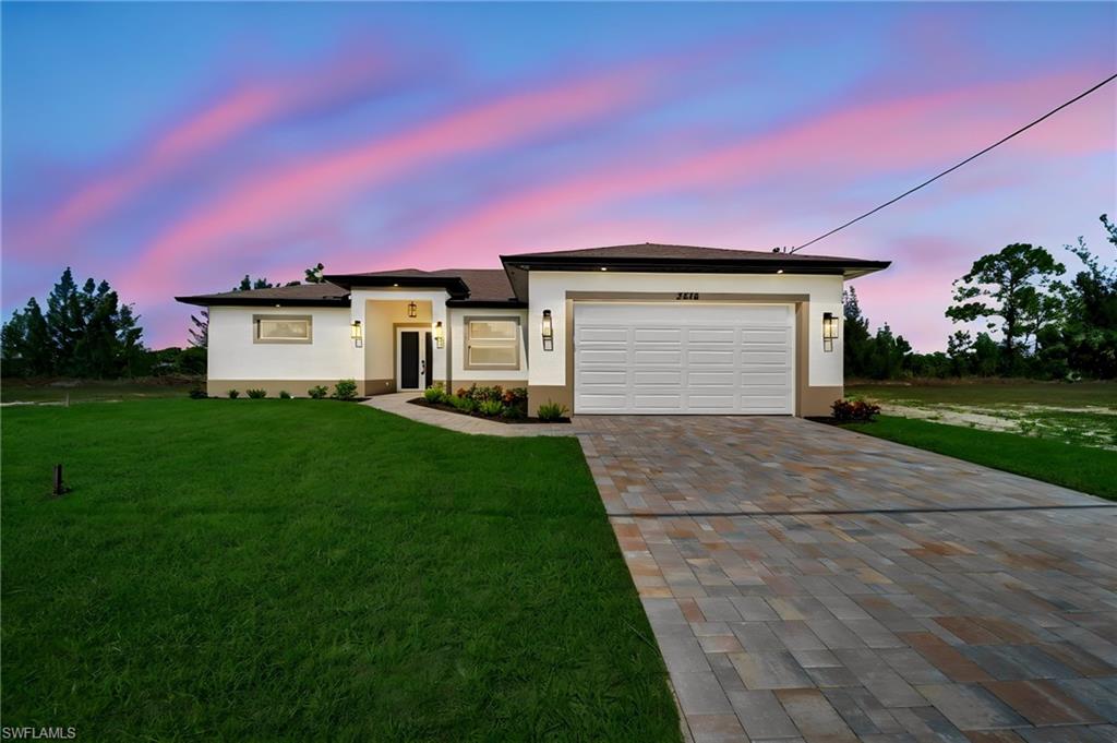 3338 NE 9th PL