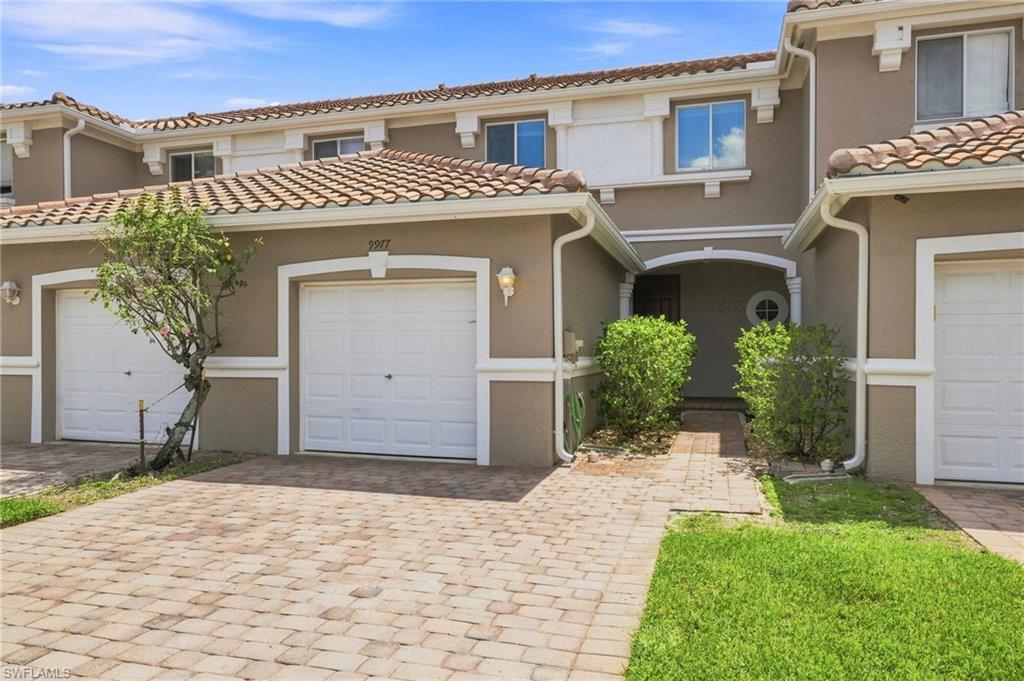 9977 Chiana CIR
