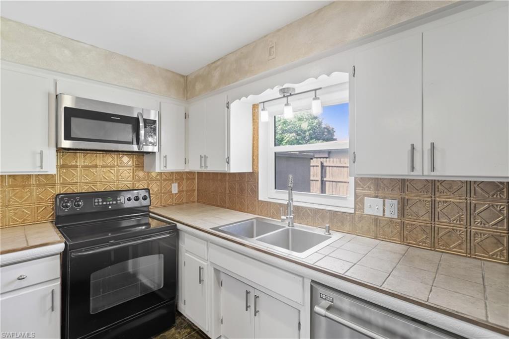 1259 Stadler DR photo 14