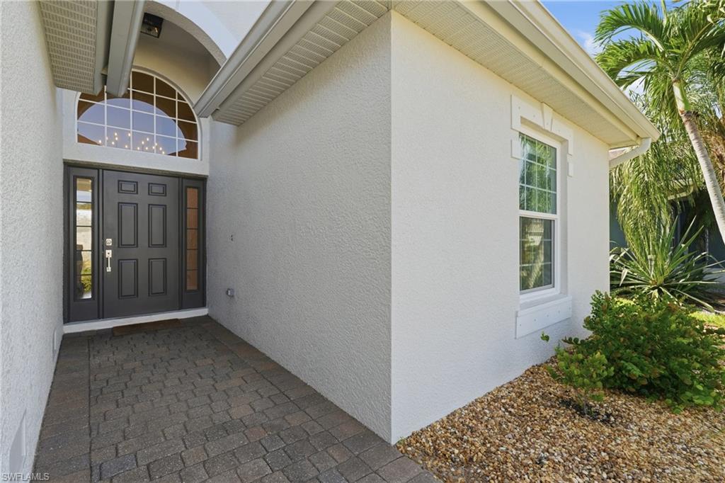 8631 Lakefront CT