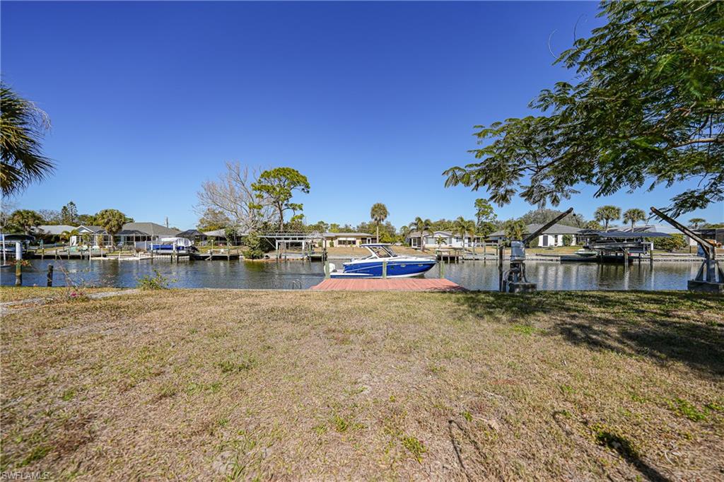 18366 Burkholder CIR photo 42