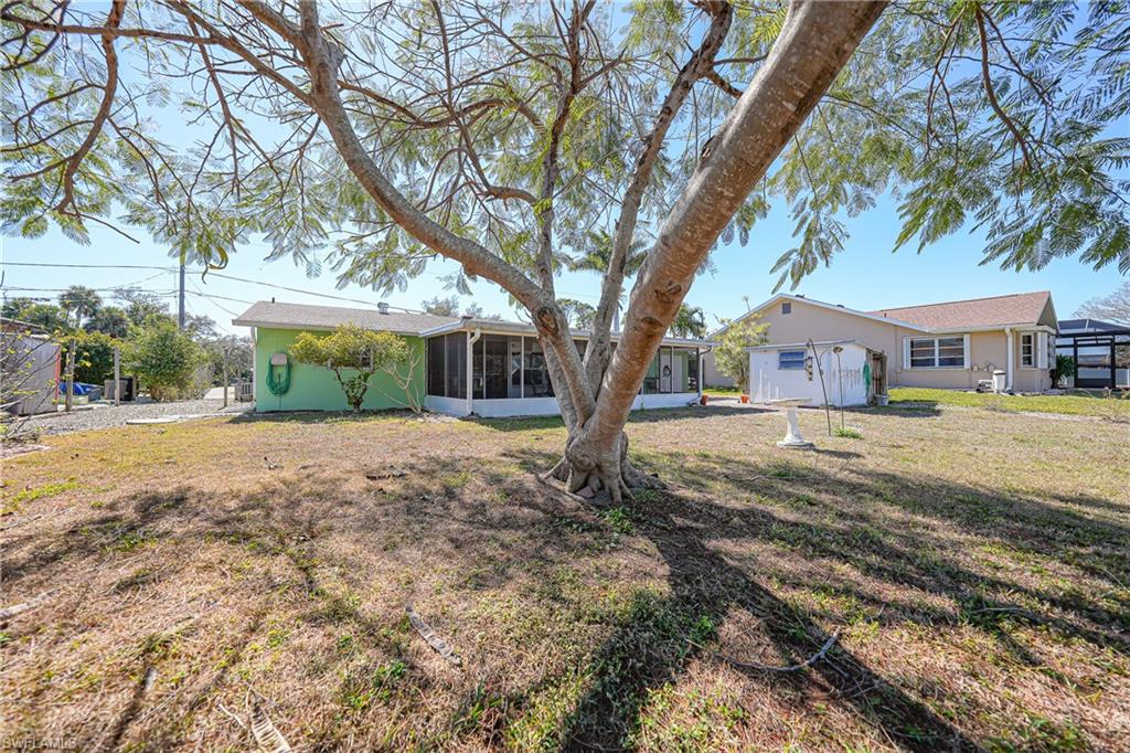 18366 Burkholder CIR photo 33