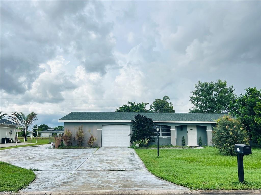 1543 Medford PL