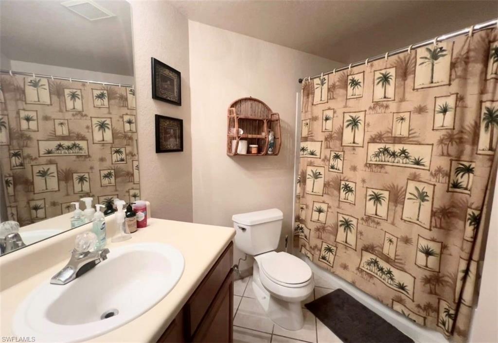 15585 ocean walk CIR 212