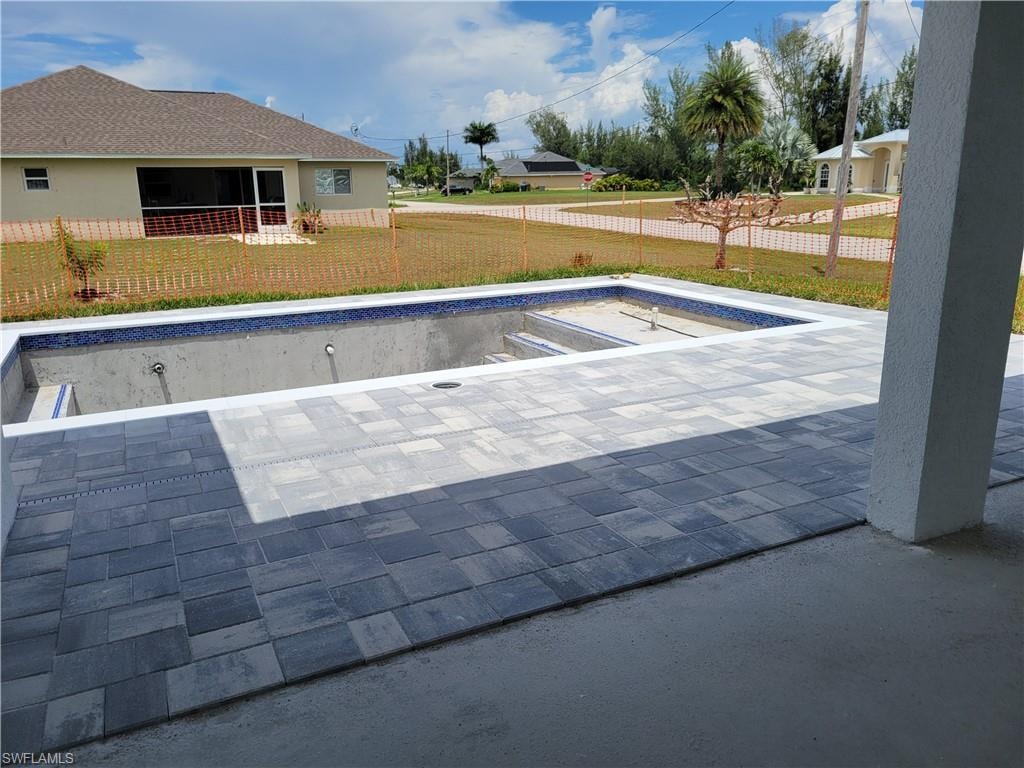 2115 NW 15th ST