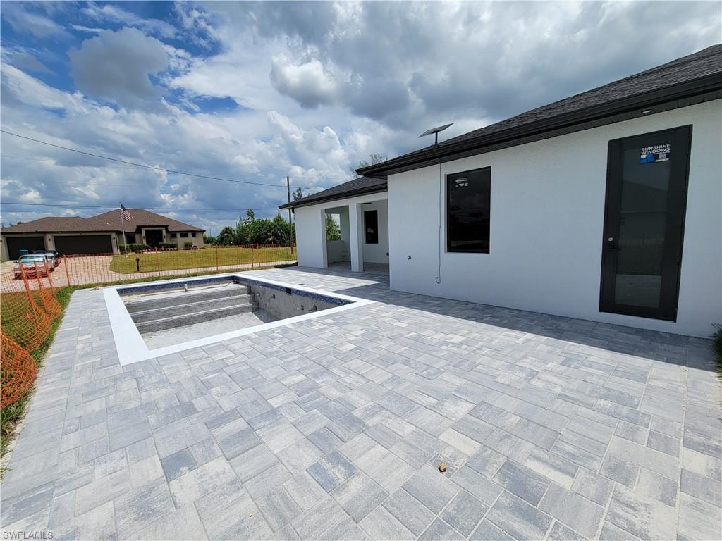 2115 NW 15th ST