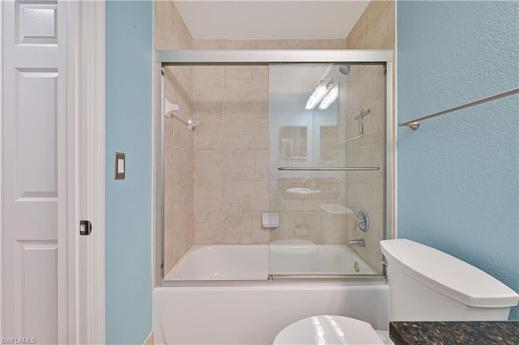 8561 Evernia CT 203 photo 20