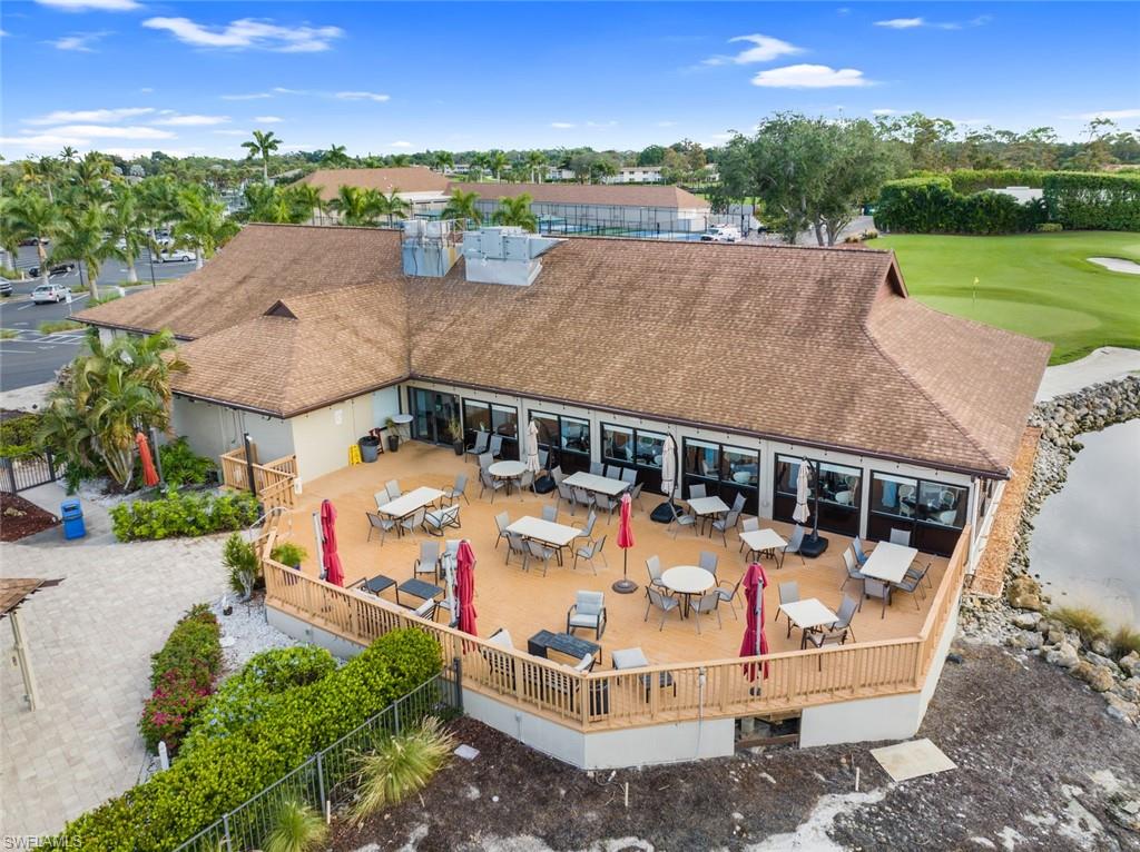 19th Hole Restaurant and dining deck
