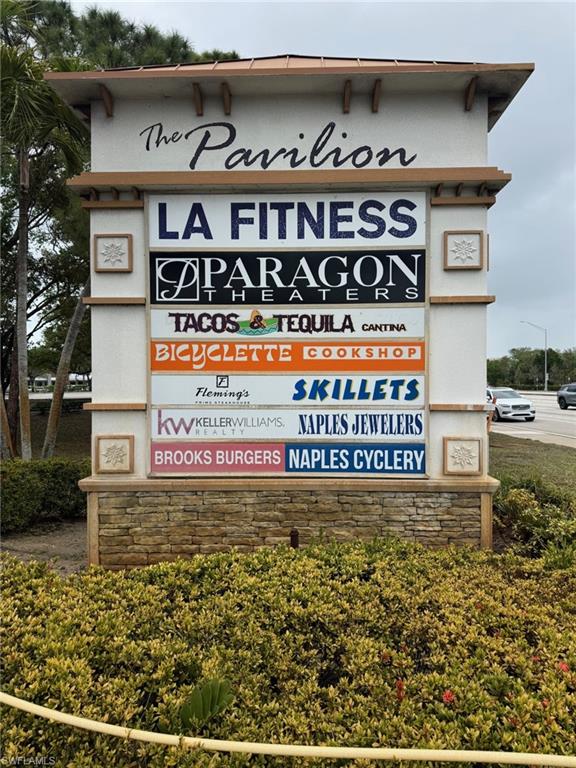 LA Fitness GYM, MOVIE Theater, ICE CREAM, Restaurants!