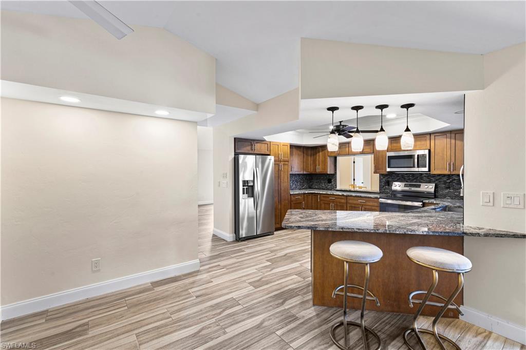 2010 Imperial Golf Course BLVD photo 13