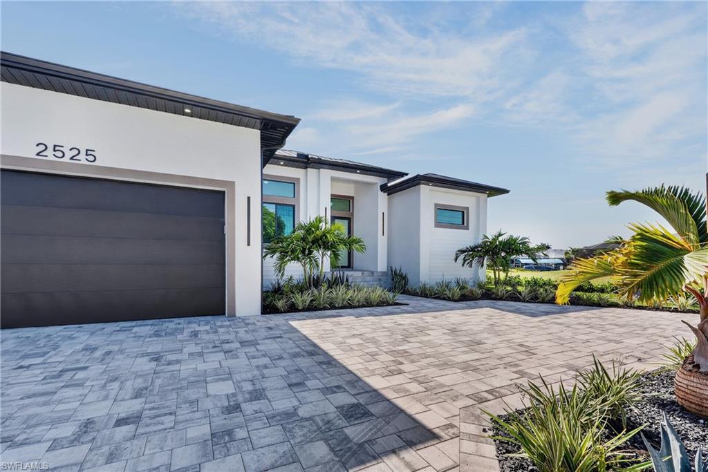 2525 Surfside BLVD