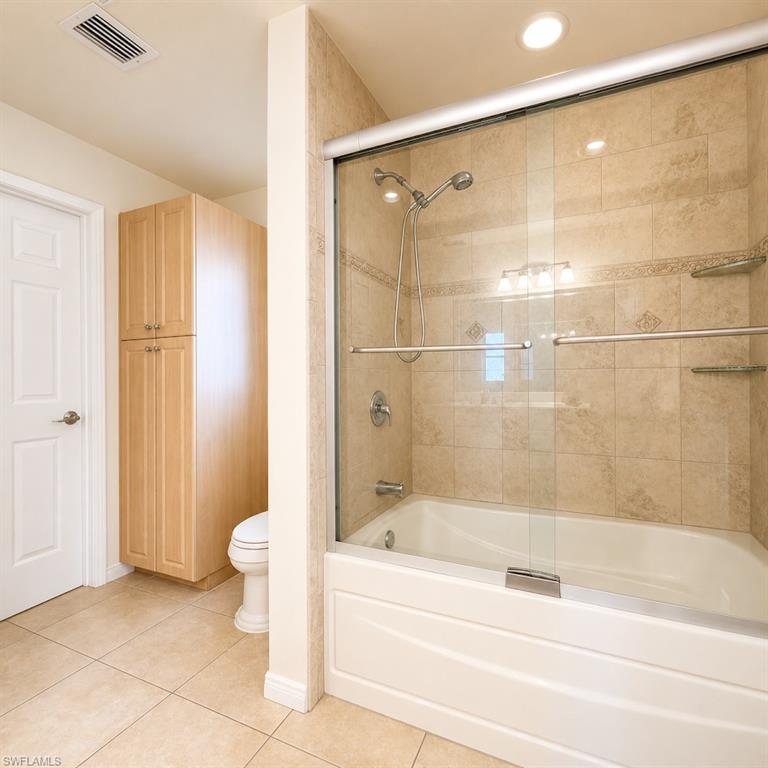 1429 SE 31st TER photo 12