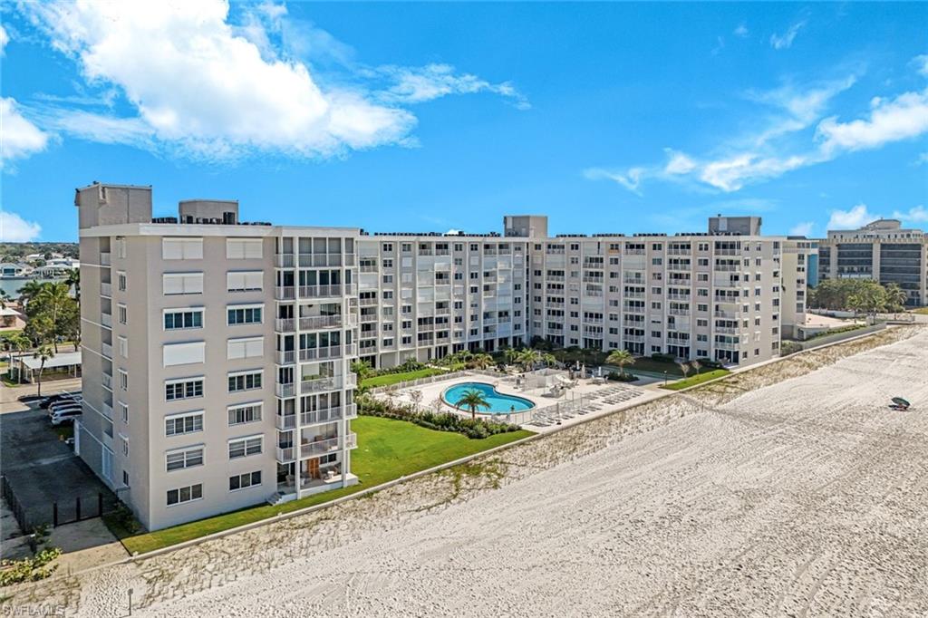 3443 Gulf Shore BLVD N 504