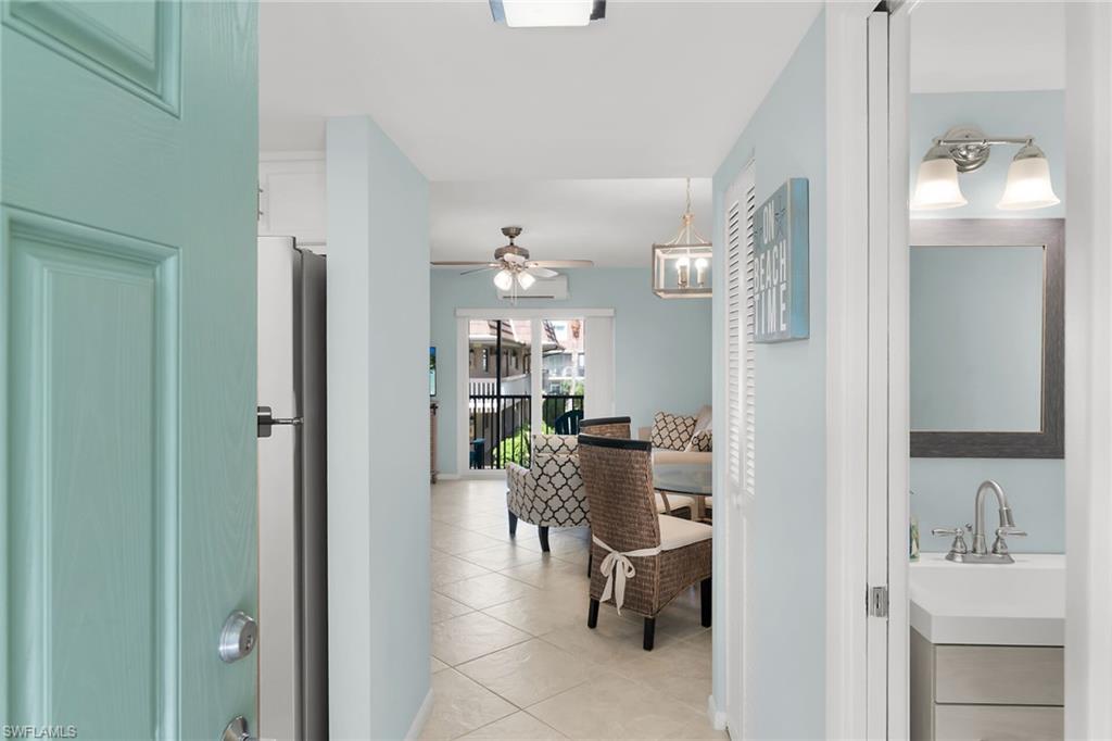 87 Collier BLVD J18