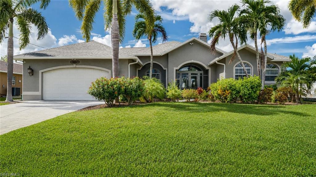 Welcome Home! 3802 SW 3rd St. Cape