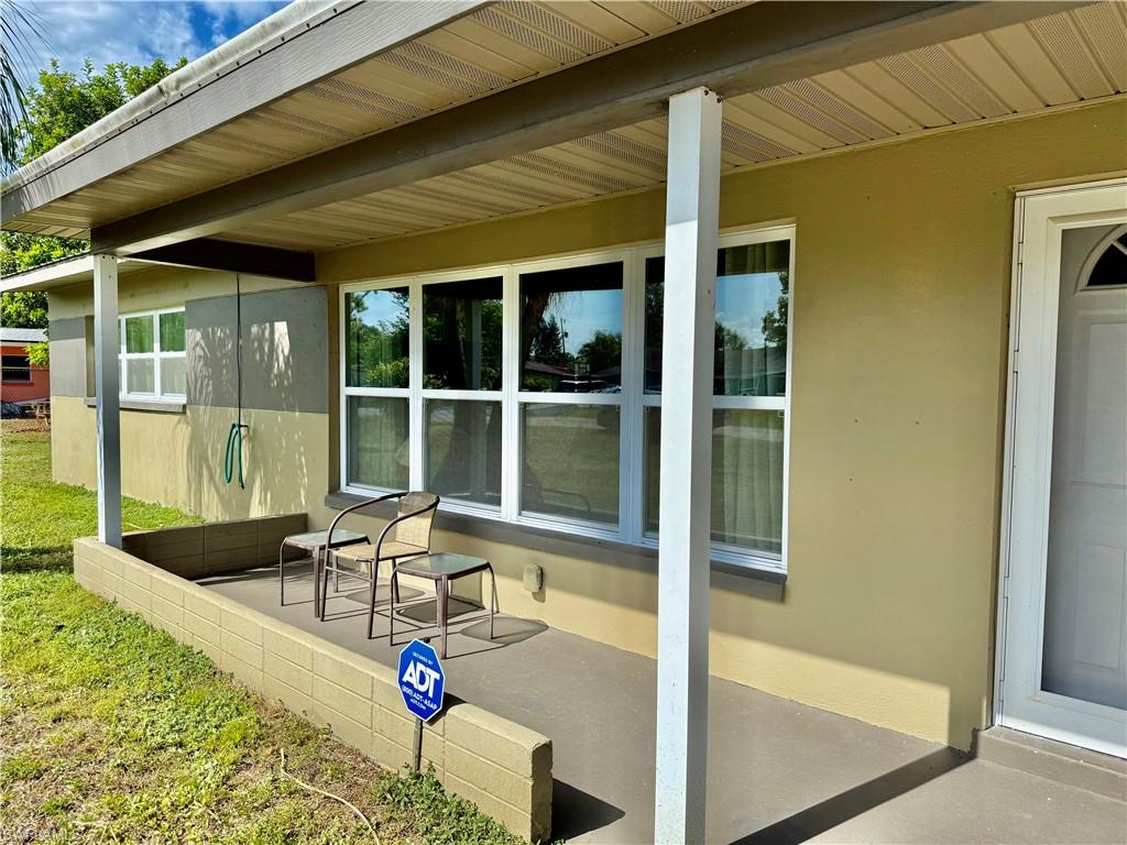 Covered front porch.