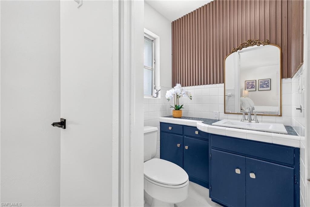 Guest Bath 2