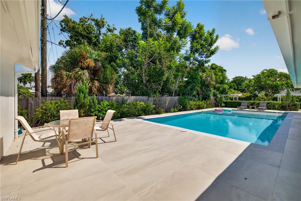 1331 Almeria AVE photo 34