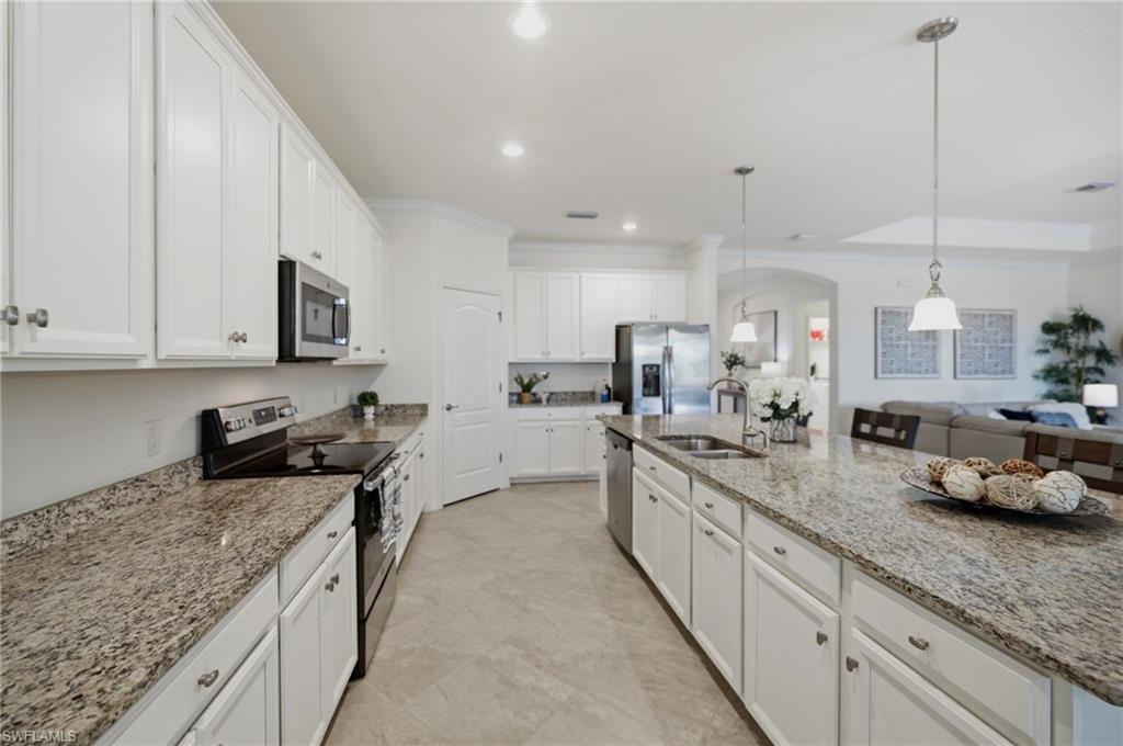 10760 Essex Square BLVD photo 8