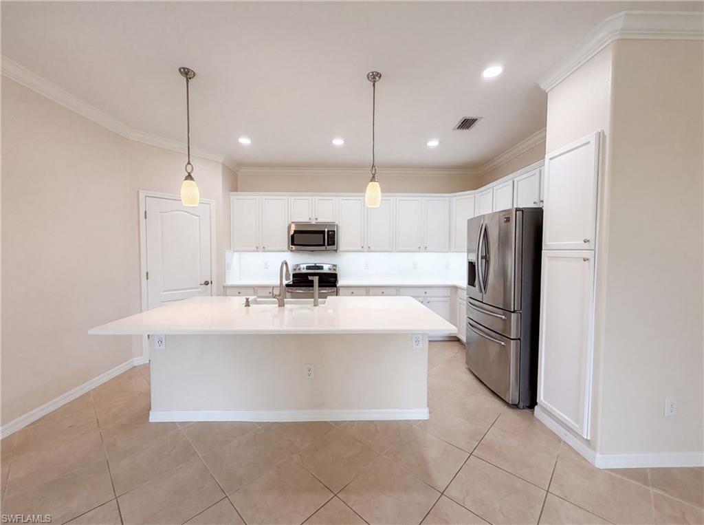 11068 Cherry Laurel DR
