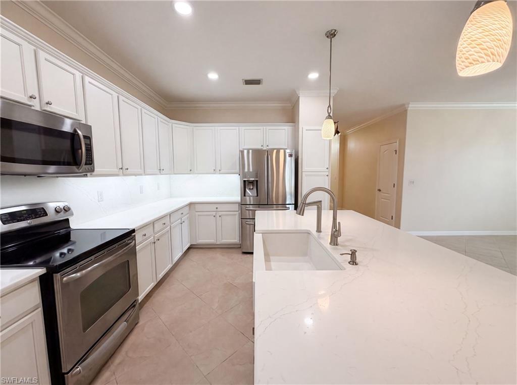 11068 Cherry Laurel DR photo 8
