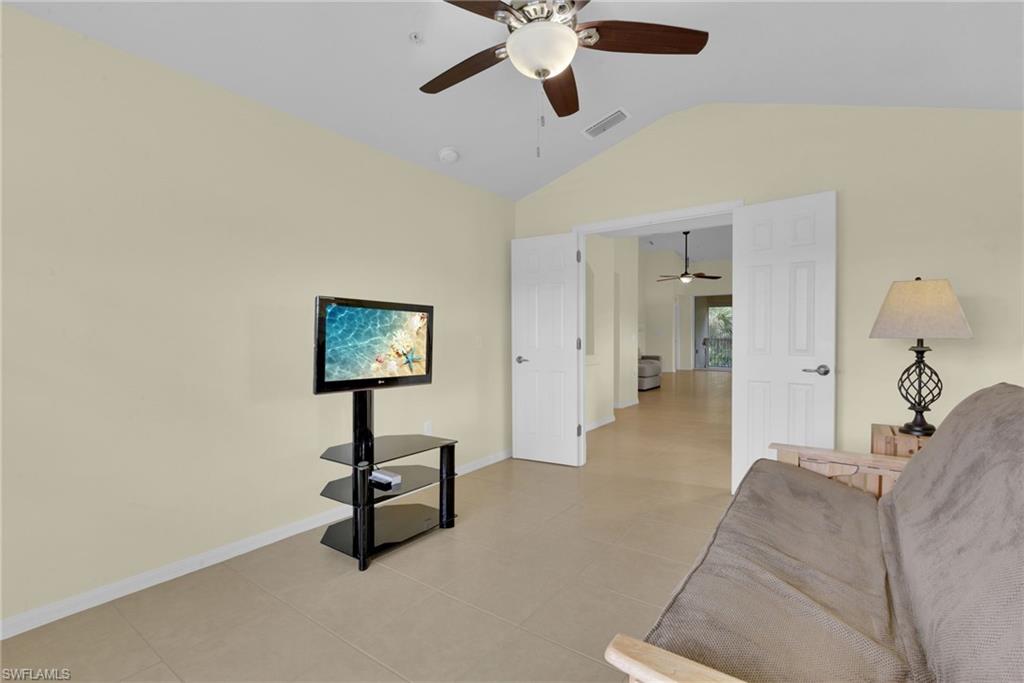 9048 Triangle Palm LN 1101 photo 16