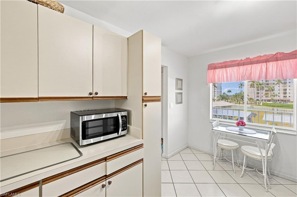 10686 Gulf Shore DR 206 photo 8
