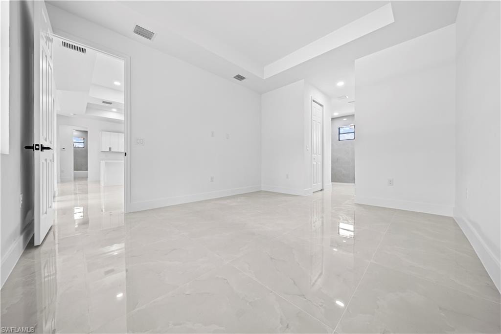 309 Radium AVE photo 12