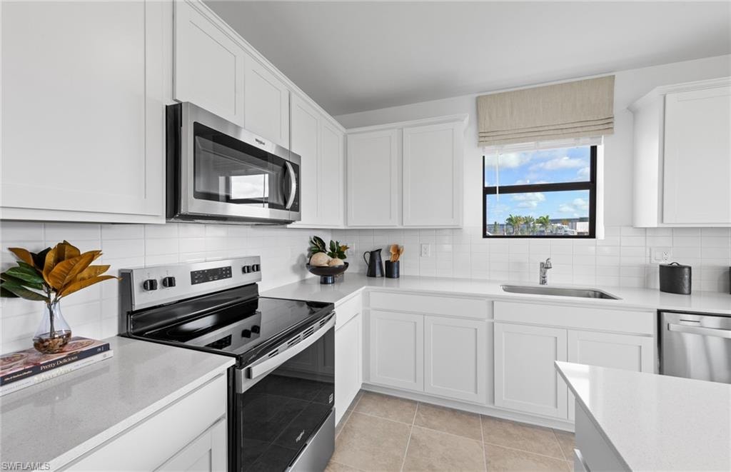 Photos are of furnished model. Homes may vary.