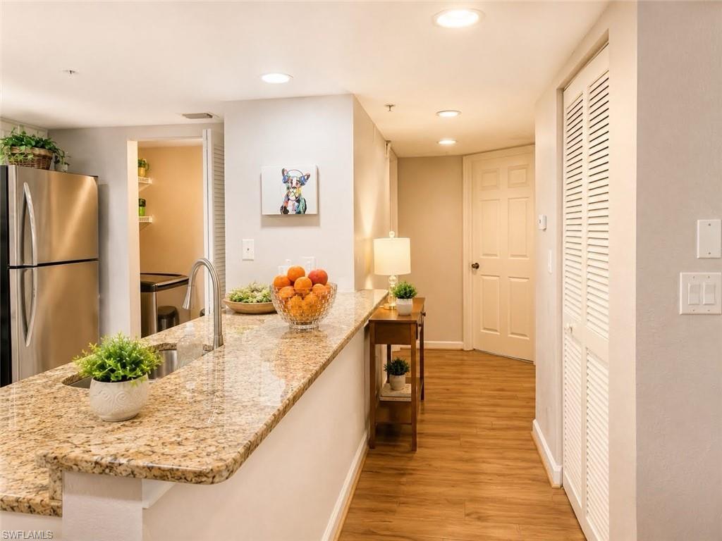 4122 Residence DR 115