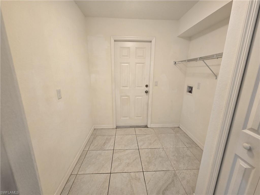 329 SW 21st LN photo 34