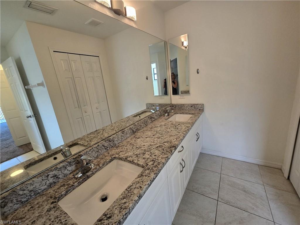 329 SW 21st LN photo 15