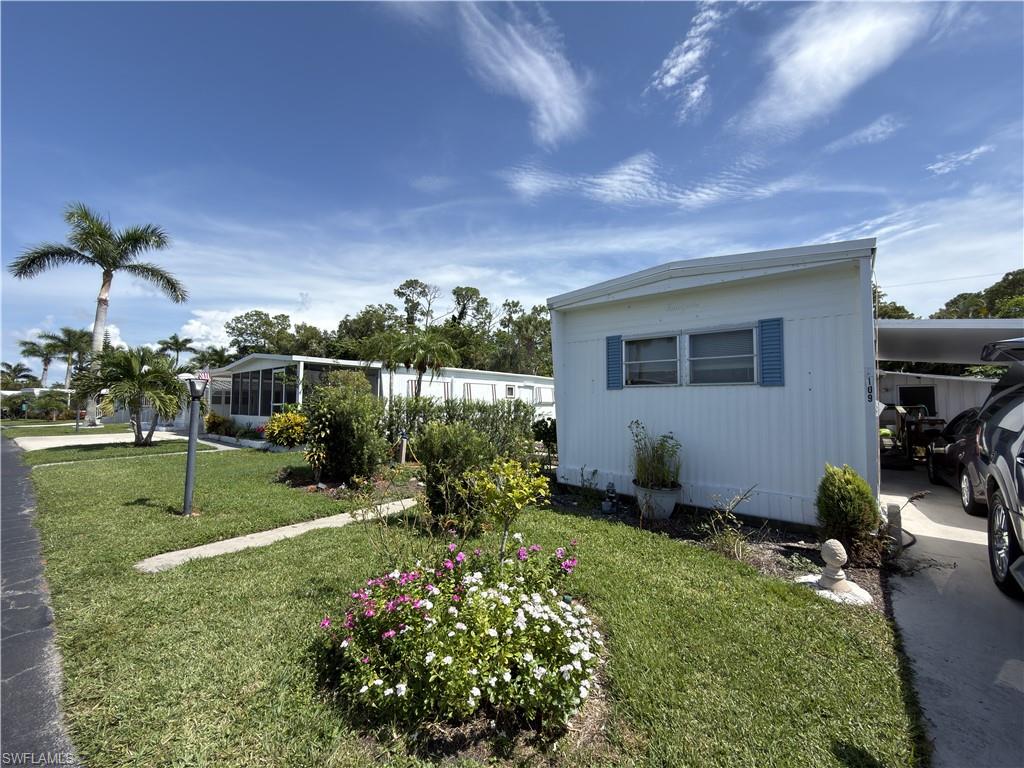 109 Enchanting BLVD
