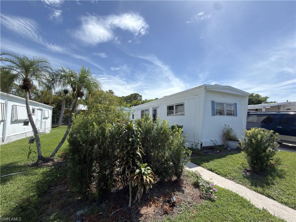 109 Enchanting BLVD