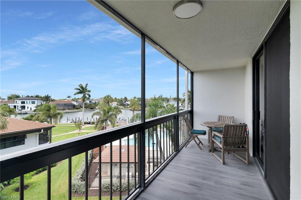 591 Seaview CT A402 photo 23