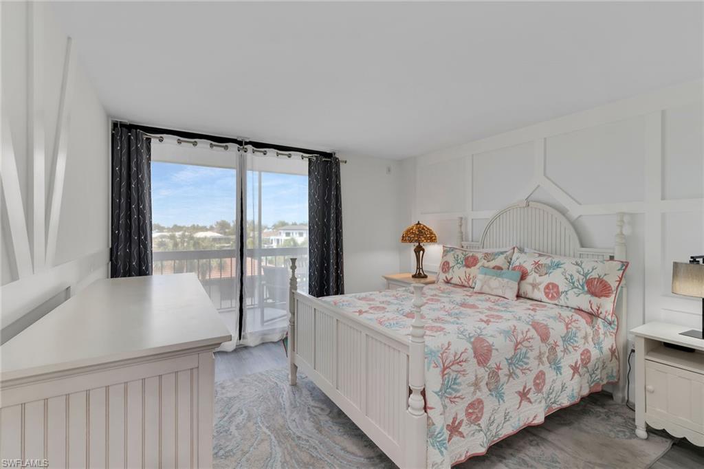 591 Seaview CT A402 photo 16