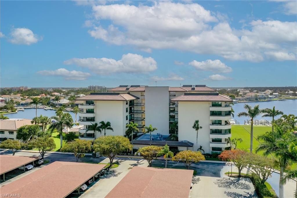591 Seaview CT A402