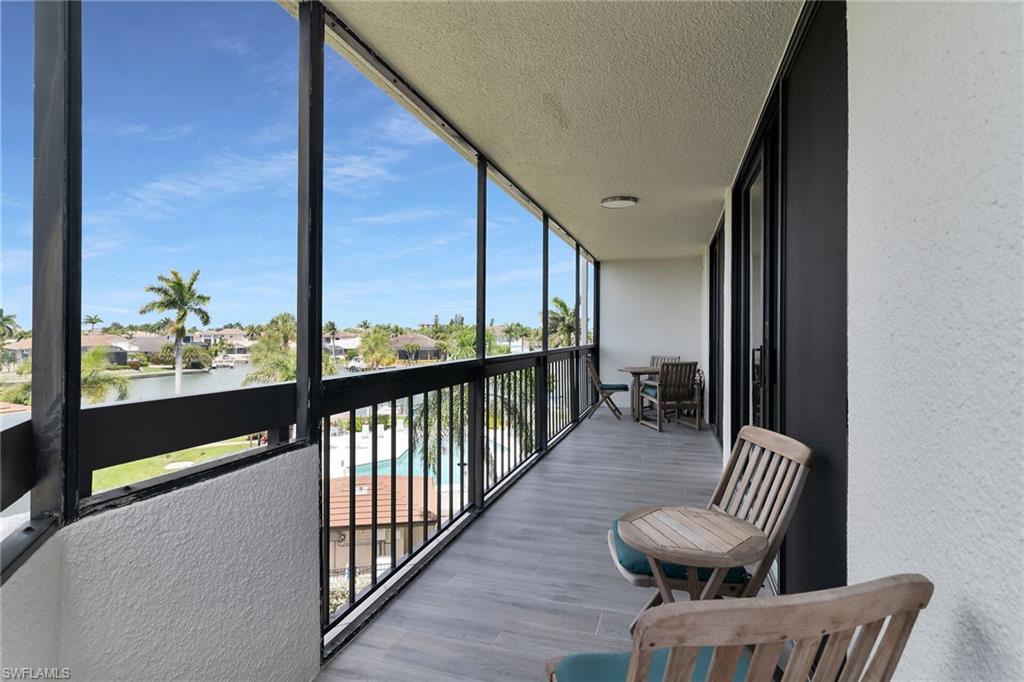 591 Seaview CT A402 photo 25