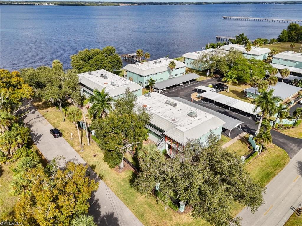 3225 E Riverside DR 63F